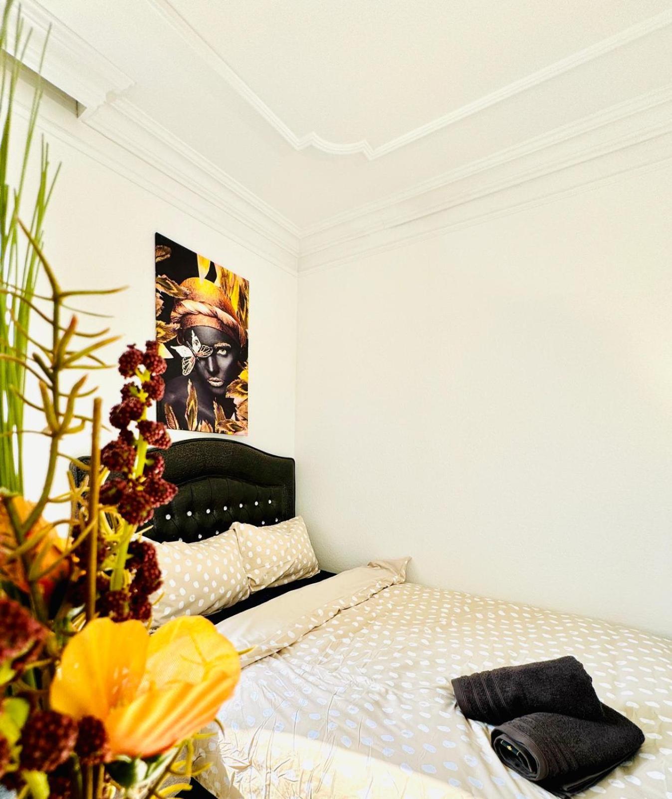 Very Spacious Apartment For Up To 7P With Great Location Viena Exterior foto