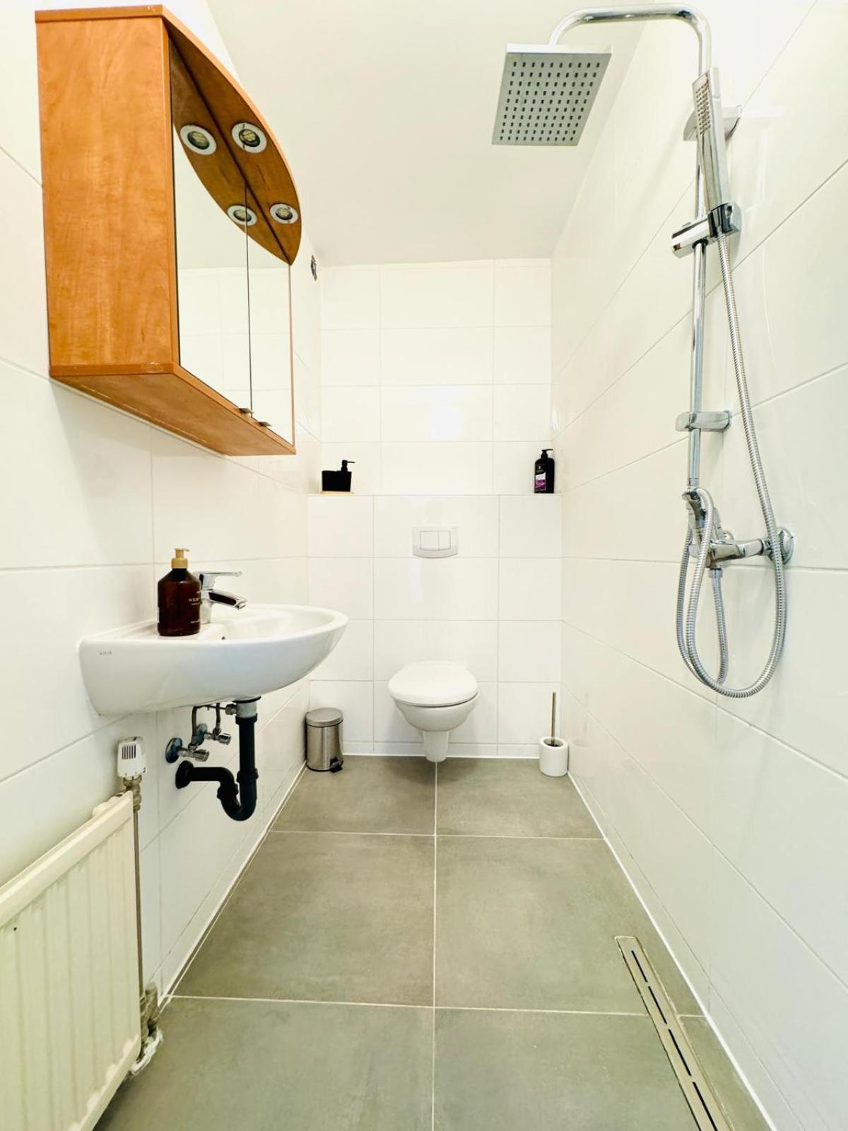 Very Spacious Apartment For Up To 7P With Great Location Viena Exterior foto