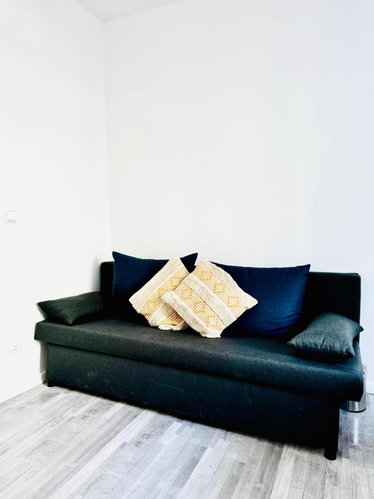 Very Spacious Apartment For Up To 7P With Great Location Viena Exterior foto